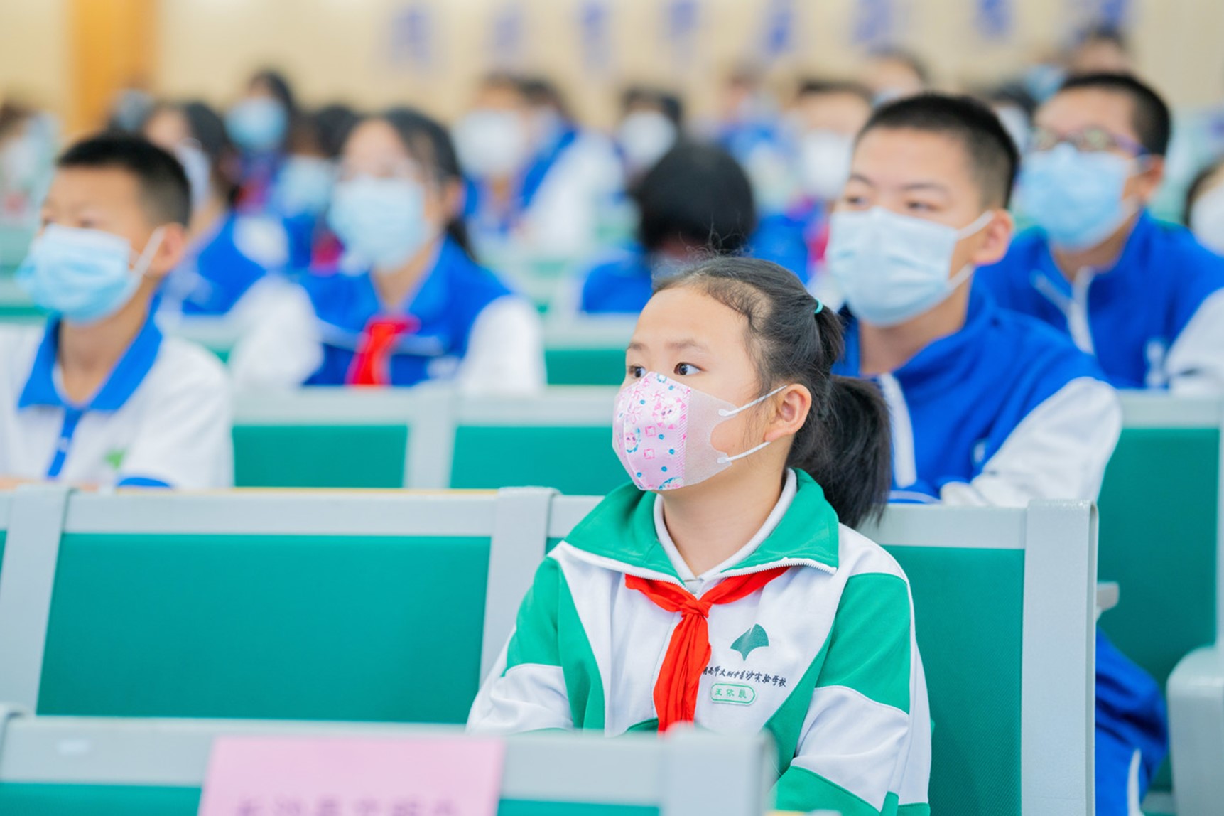 “科普大篷車”走進(jìn)師大附中星沙實(shí)驗學(xué)校